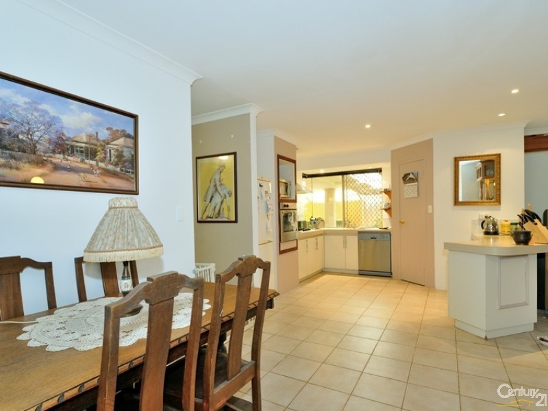 11 Nautilus Close, Port Kennedy WA 6172