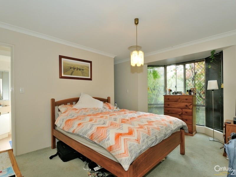 11 Nautilus Close, Port Kennedy WA 6172