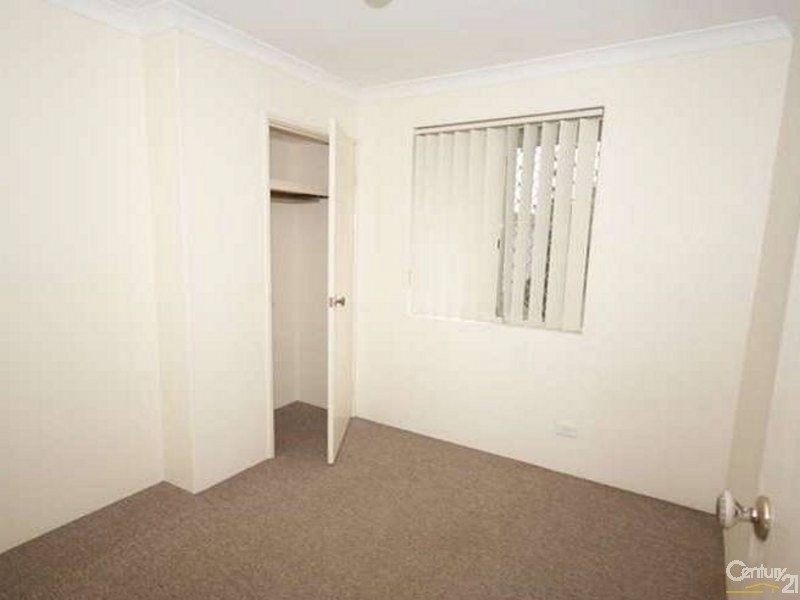 52 Coronata Drive, Warnbro WA 6169