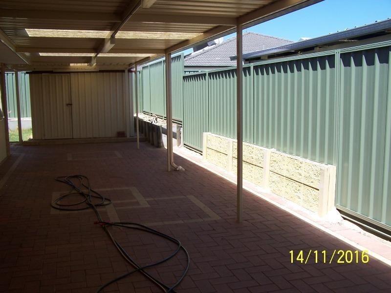 27 Silkhurst Crescent, Warnbro WA 6169