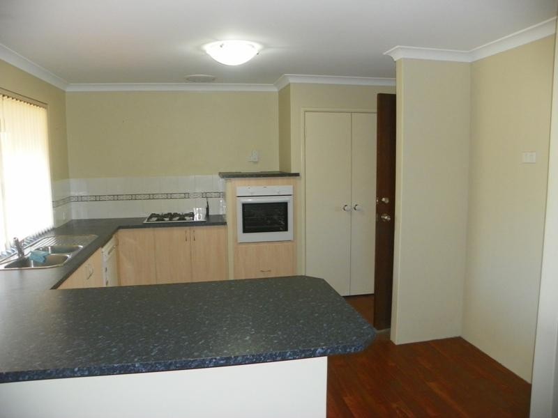 38 Trevino Drive, Port Kennedy WA 6172