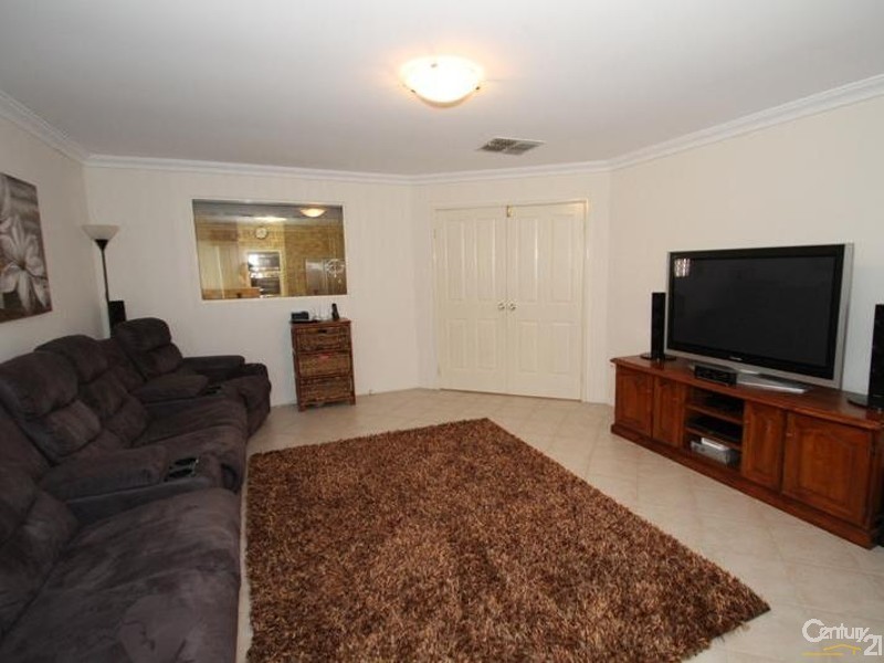 3 Sorelle Way, Port Kennedy WA 6172