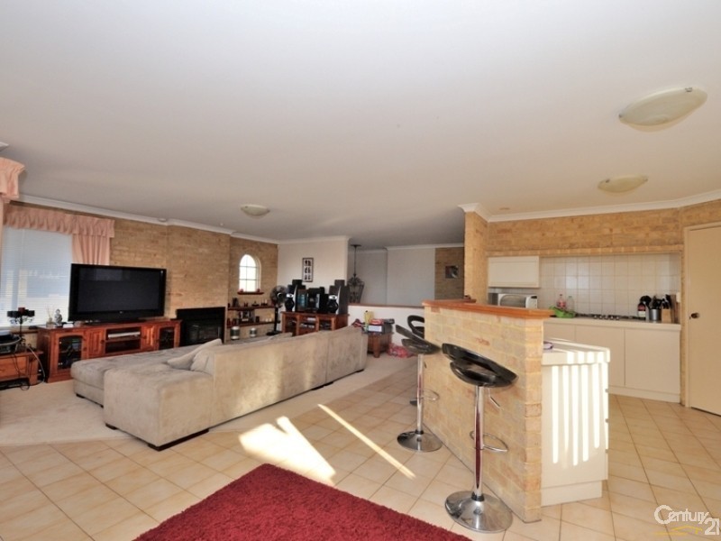 80 Harrison Street, Rockingham WA 6168