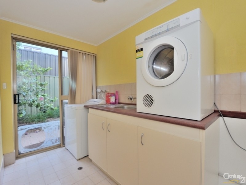 80 Harrison Street, Rockingham WA 6168