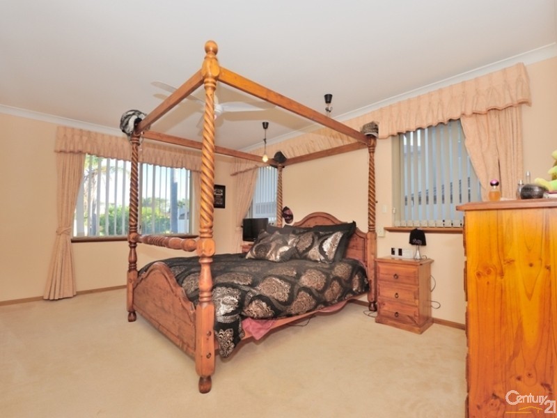 80 Harrison Street, Rockingham WA 6168