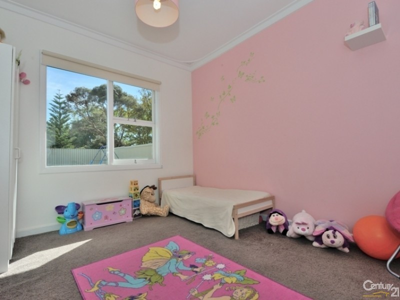 2 Centaurus Street, Rockingham WA 6168