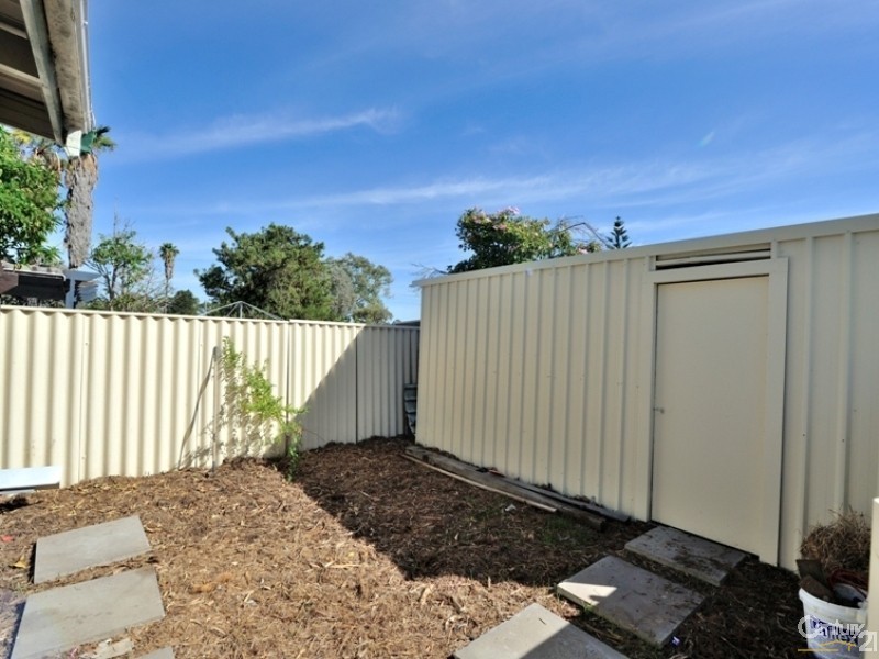 2 Centaurus Street, Rockingham WA 6168