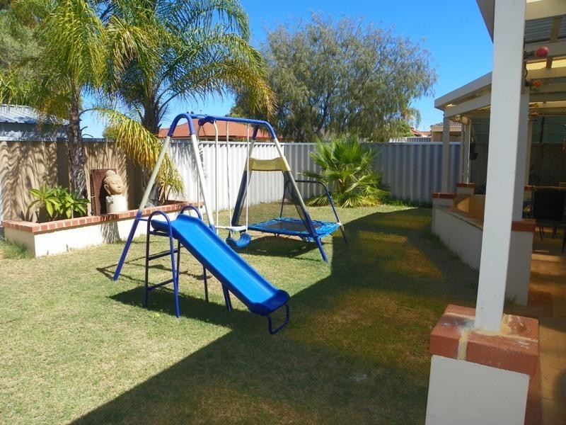 2 Bream Court, Warnbro WA 6169