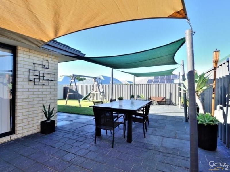 26 Wittecarra Crescent, Port Kennedy WA 6172