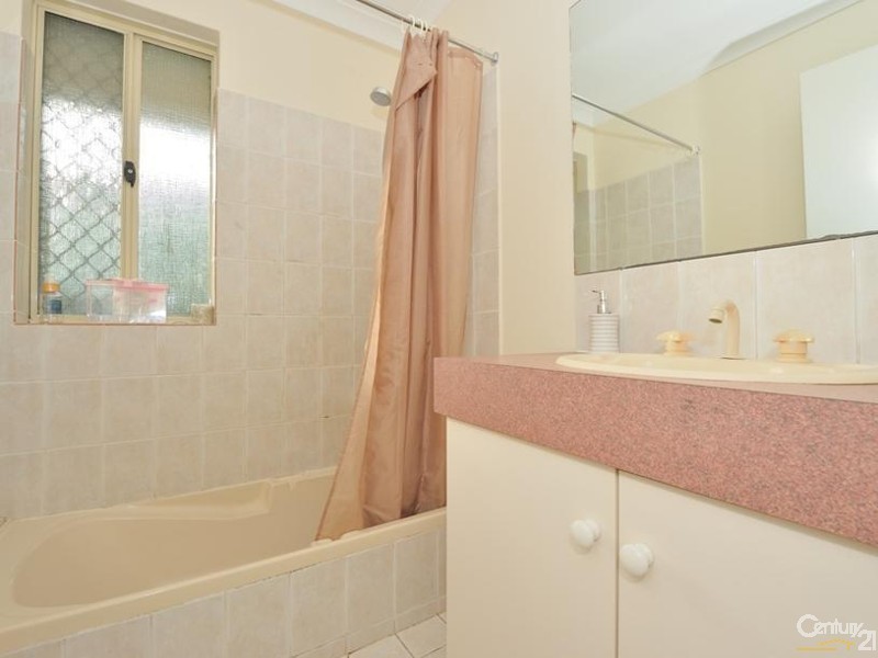 27 Nightingale Way, Warnbro WA 6169