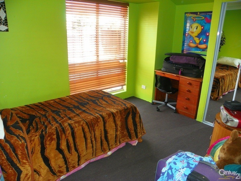 1 La Rochelle Ramble, Port Kennedy WA 6172