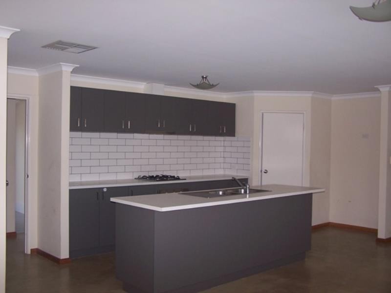 5 Wall Way, Baldivis WA 6171