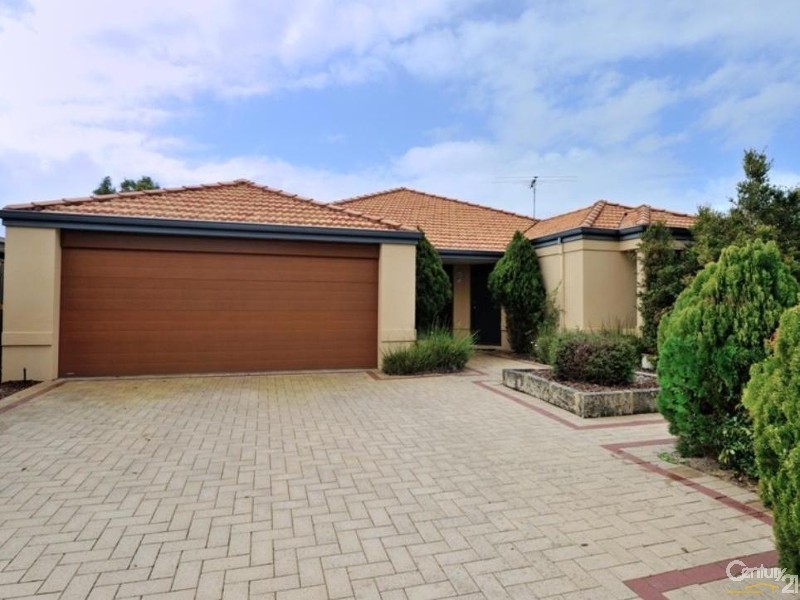 2 Bopeechee Way, Port Kennedy WA 6172