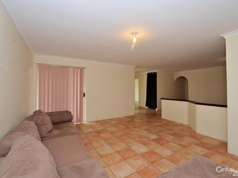 73 Discovery Crescent, Port Kennedy WA 6172