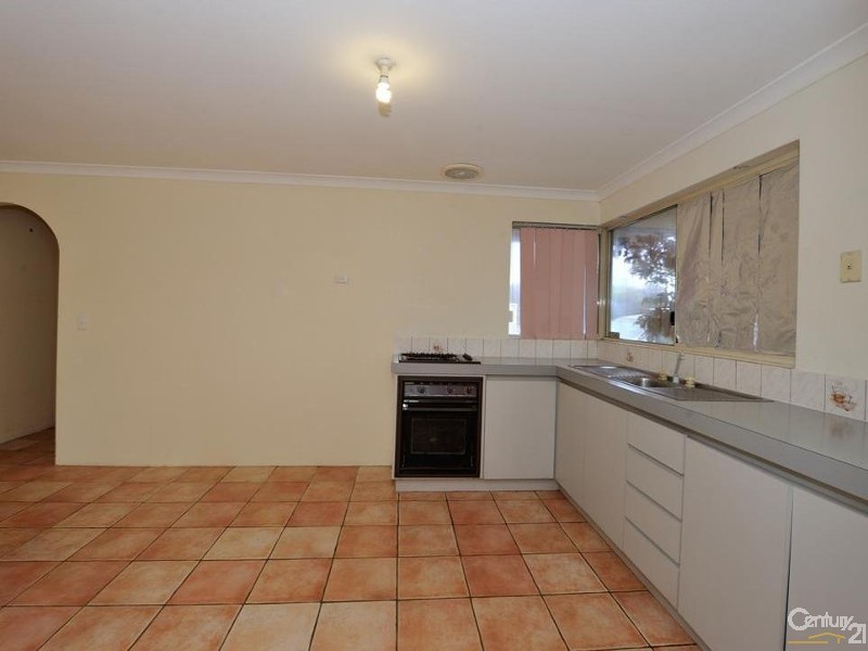 73 Discovery Crescent, Port Kennedy WA 6172