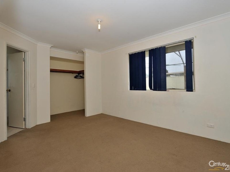 73 Discovery Crescent, Port Kennedy WA 6172