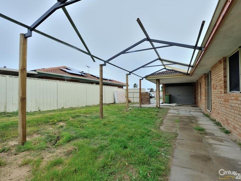 73 Discovery Crescent, Port Kennedy WA 6172