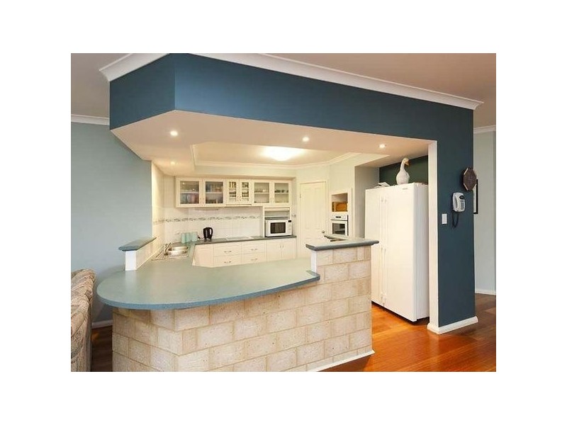 17 Claiborne Street, Secret Harbour WA 6173