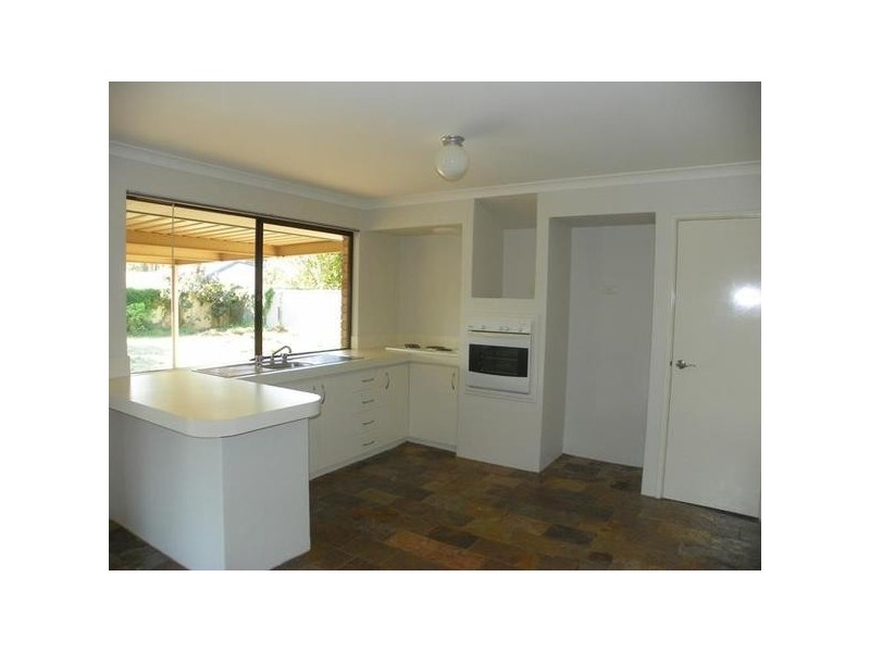 4 Conellan Terrace, Parmelia WA 6167