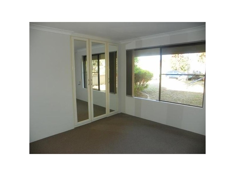 4 Conellan Terrace, Parmelia WA 6167