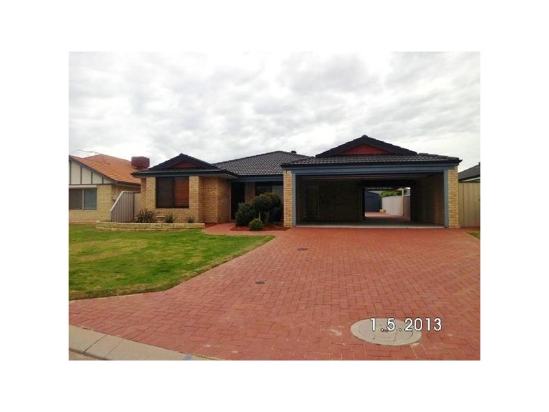 16 Pimento Circle, Port Kennedy WA 6172