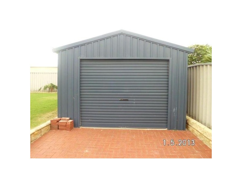 16 Pimento Circle, Port Kennedy WA 6172