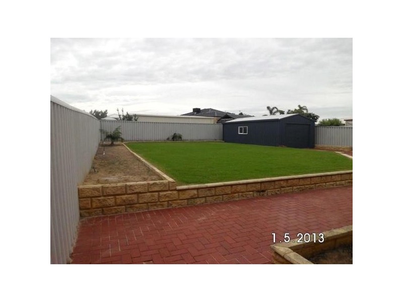 16 Pimento Circle, Port Kennedy WA 6172