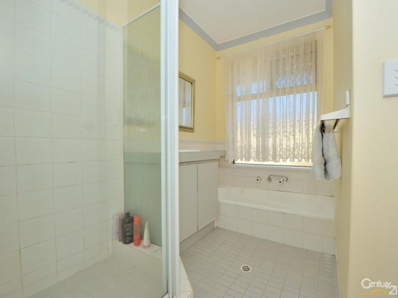 5 Ryde Close, Warnbro WA 6169