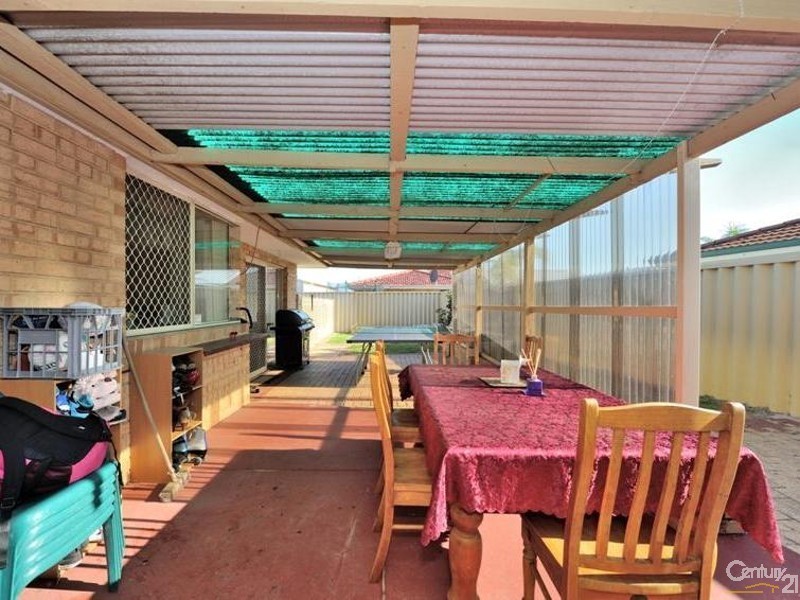 5 Ryde Close, Warnbro WA 6169