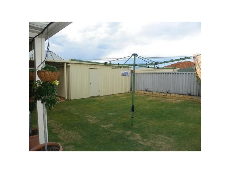 16 Belmont Close, Port Kennedy WA 6172