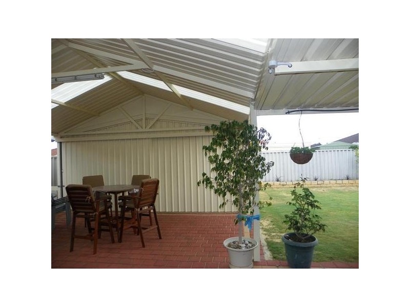 16 Belmont Close, Port Kennedy WA 6172