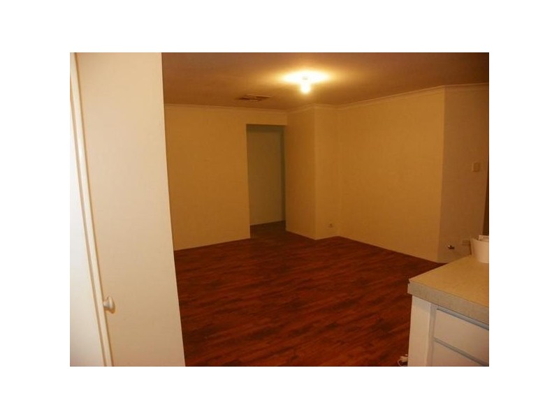 27 Nightingale Way, Warnbro WA 6169