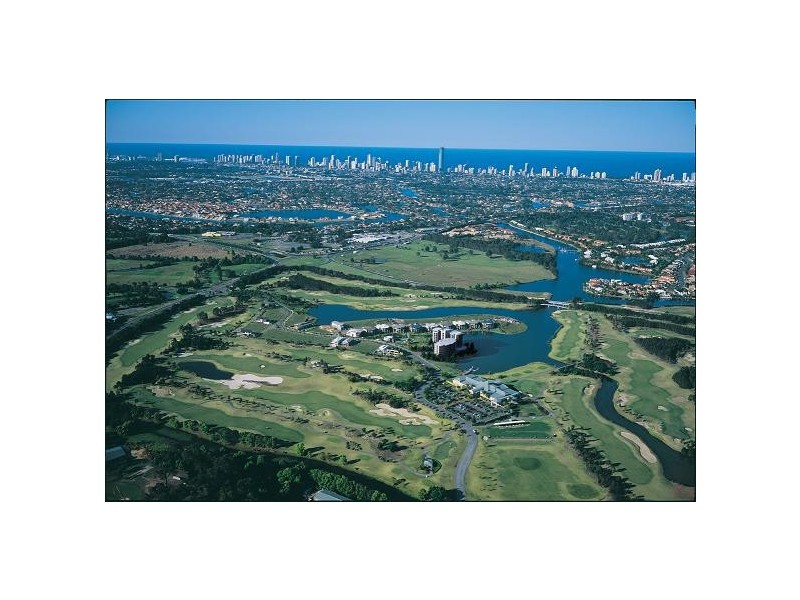 Level 4 143/135 Lakelands Dr, Merrimac QLD 4226