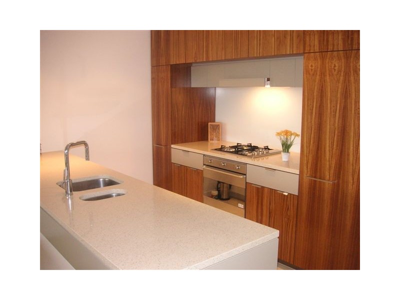 323/10  Pidgeon Close, West End QLD 4101