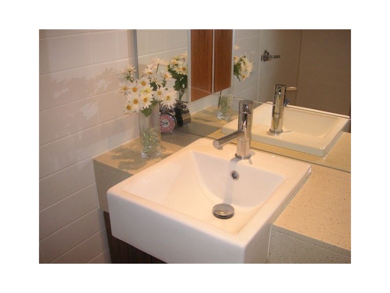 323/10  Pidgeon Close, West End QLD 4101