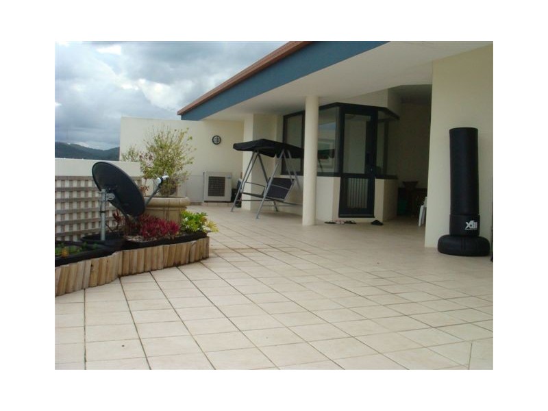 182/7 Land street, Toowong QLD 4066