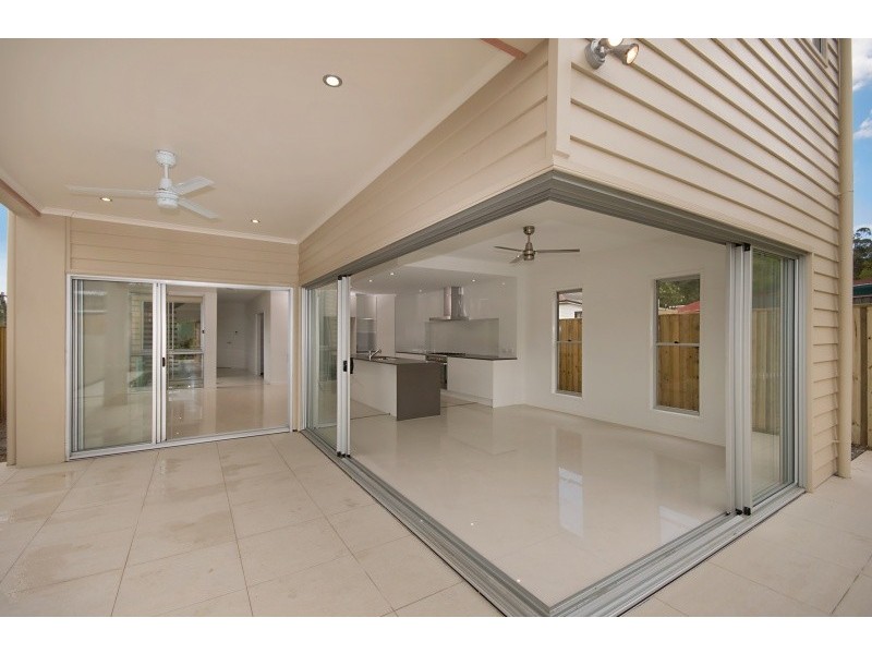 29 Paris Avenue, Morningside QLD 4170