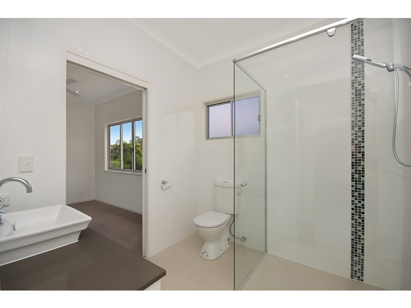 29 Paris Avenue, Morningside QLD 4170