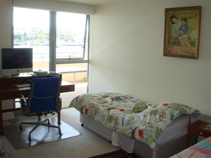 Level 2 1242 / 22 Refinery Parade, New Farm QLD 4005