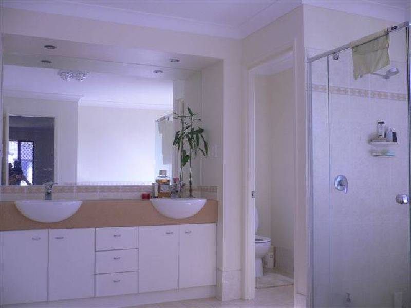 18 Warrumbungle Street, Forest Lake QLD 4078