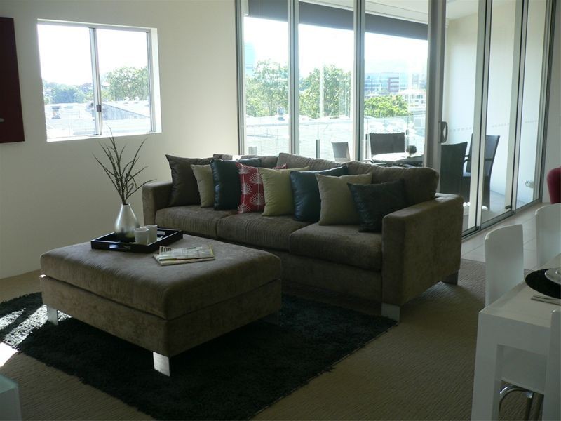 Flow, 37  Duncan Street, West End QLD 4101