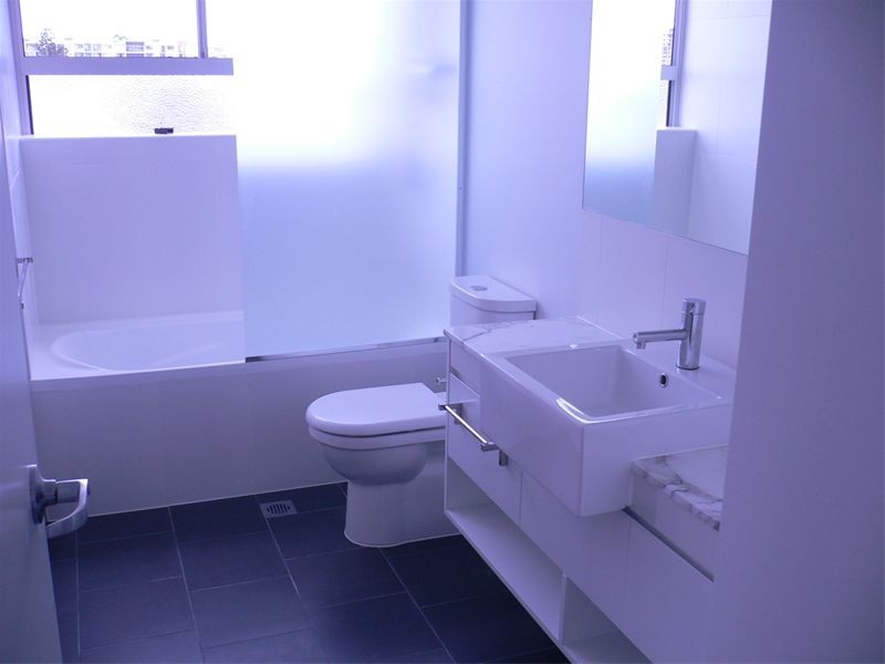 Flow, 37  Duncan Street, West End QLD 4101