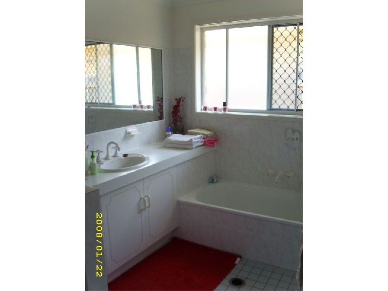 3   Reagan Place, Stretton QLD 4116