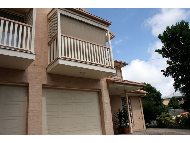 2/12  Norman Avenue, Norman Park QLD 4170