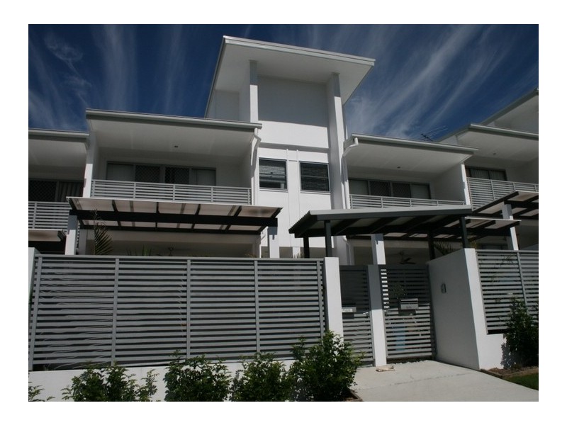 4/23  Burrai Street, Morningside QLD 4170