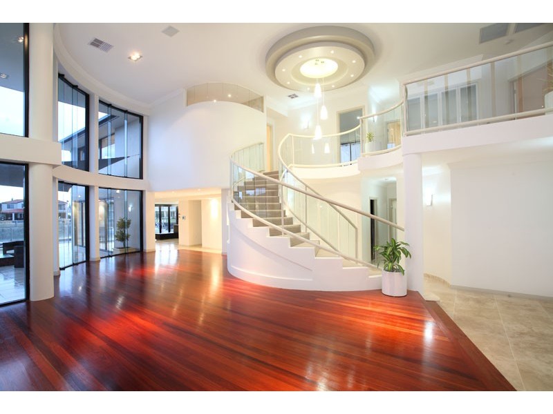 5 Sentinel Court, Raby Bay QLD 4163