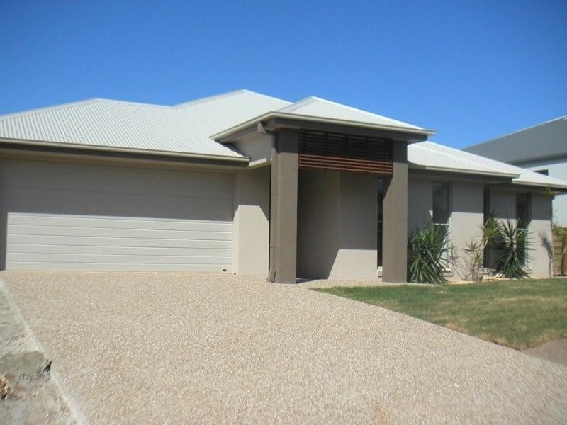 12 Raventhorpe Street, Ormeau QLD 4208