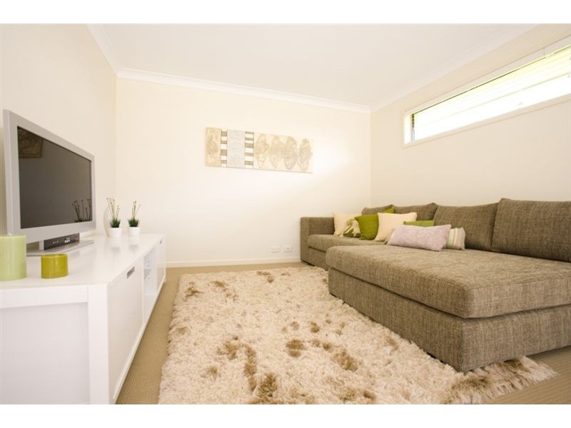 12 Raventhorpe Street, Ormeau QLD 4208
