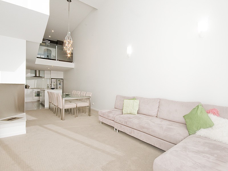 Level 9 31/15 Walsh Street, Milton QLD 4064