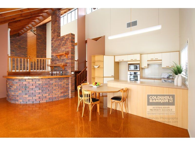 537  Cavendish Rd, Coorparoo QLD 4151